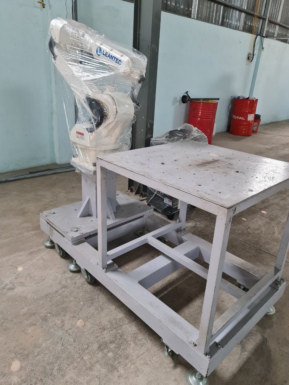 Robot Hàn LEANTEC